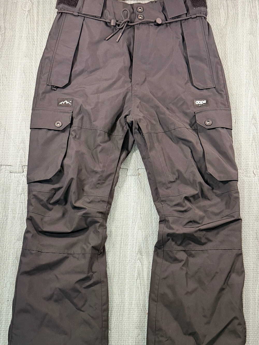 Dope Snow MMIX Snowboard Ski Pants Womens Small Black Cargo Snow Pants
